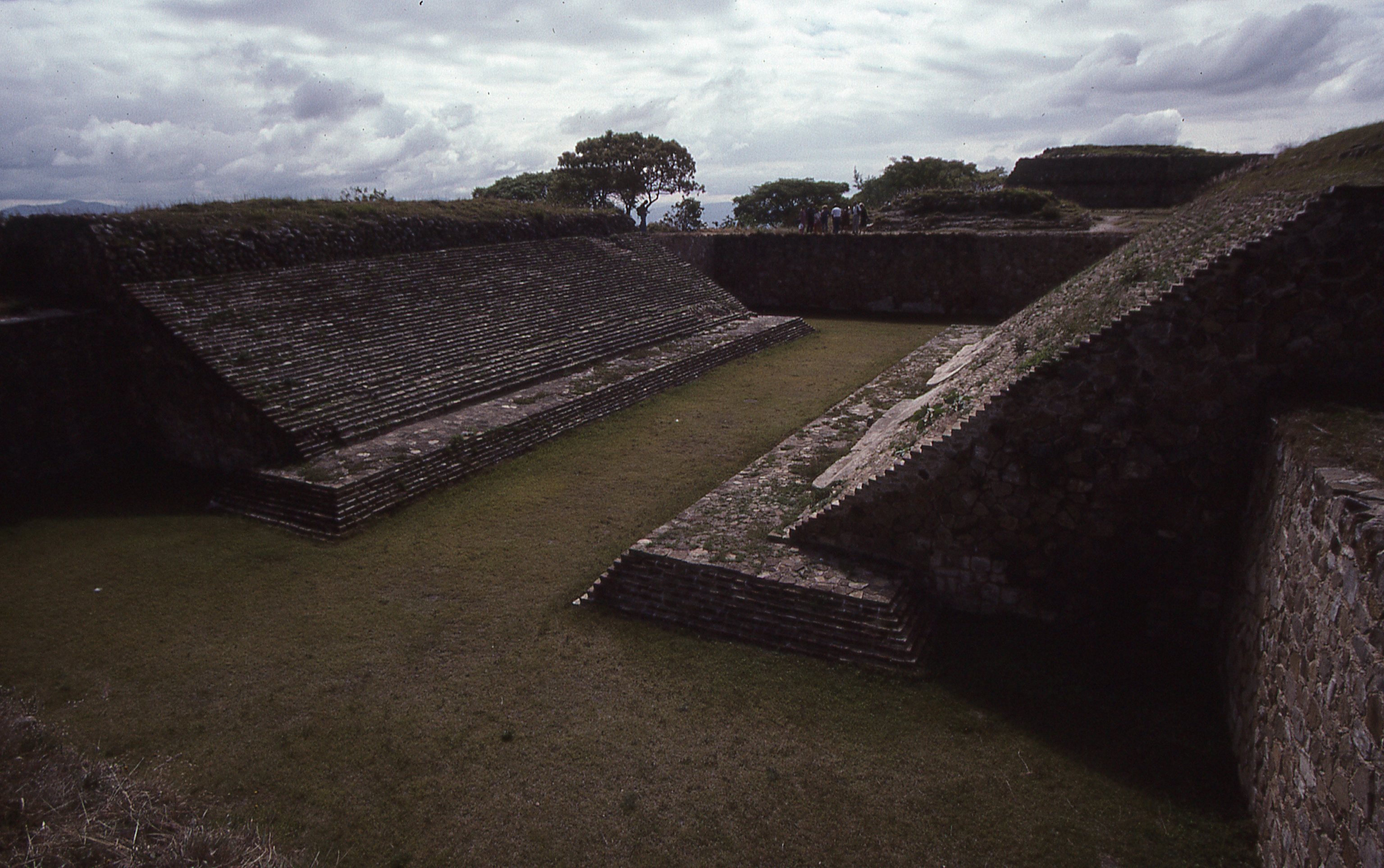 img091.jpg
