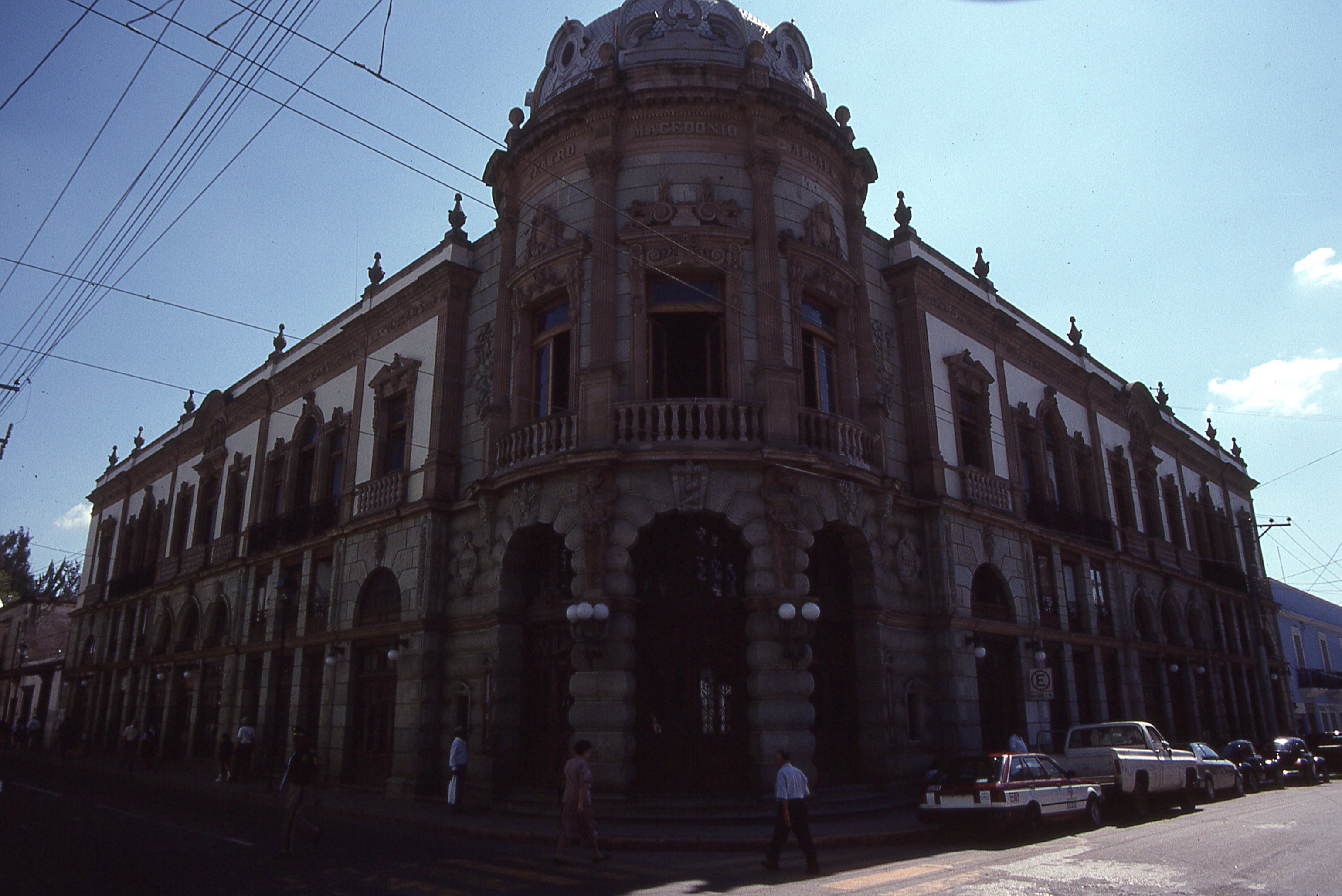 img157.jpg
