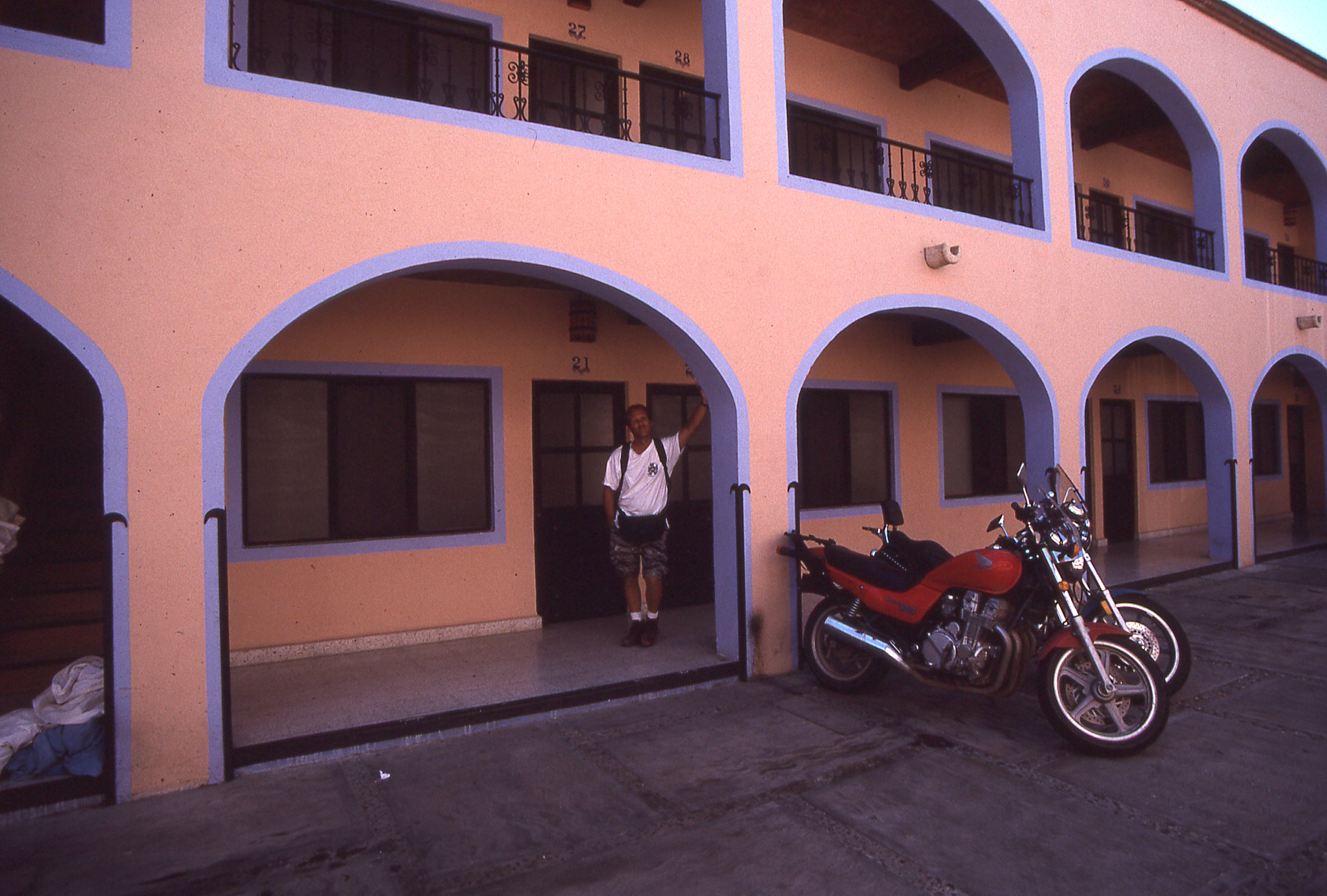img159.jpg