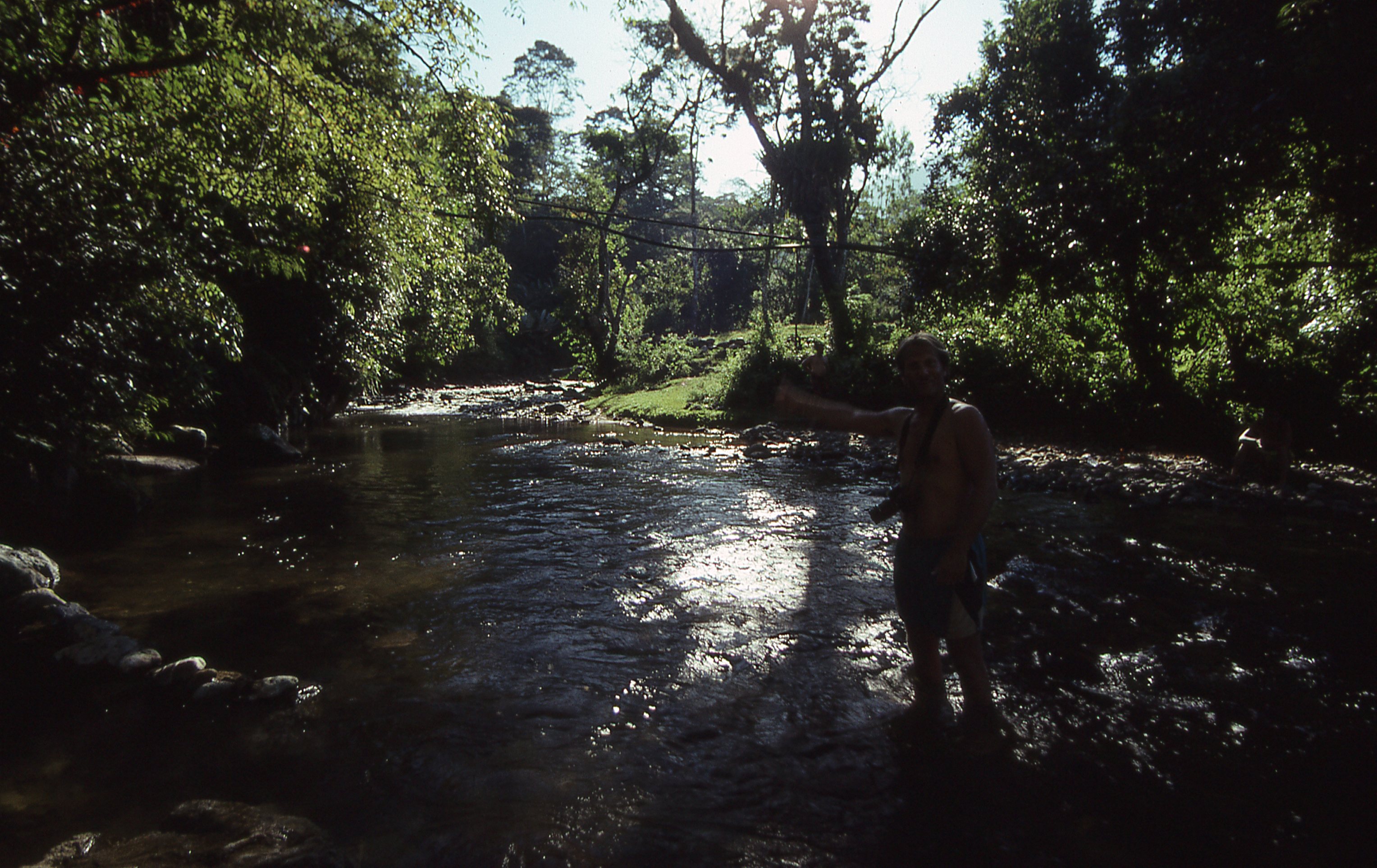 img352.jpg