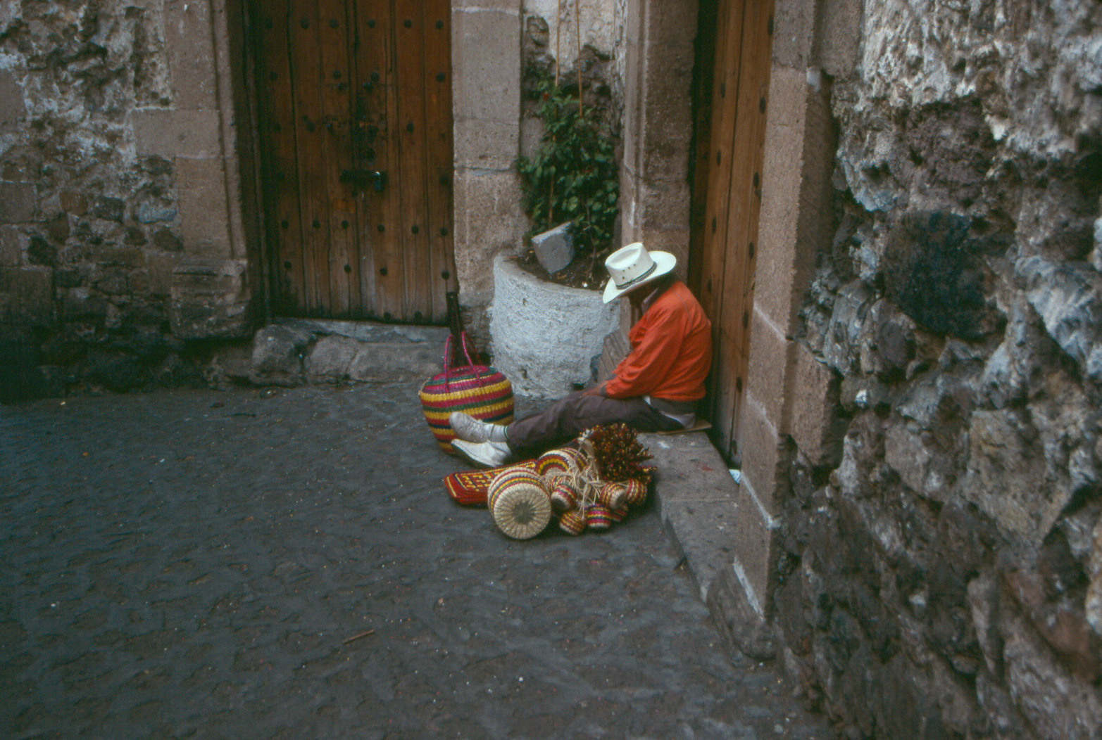 Sleeping on the job in Taxco