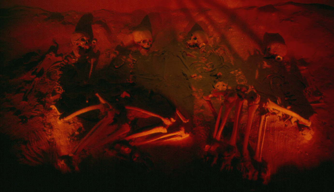 Los Muertos - Teotihuacan Museum