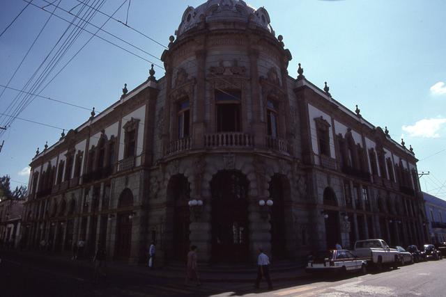img157.jpg