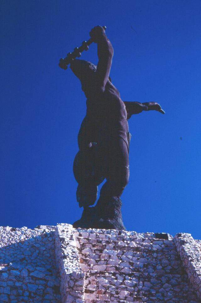 Statue of Ixcateopan II