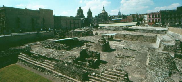 Mexico City Ruins behind the Zócalo
