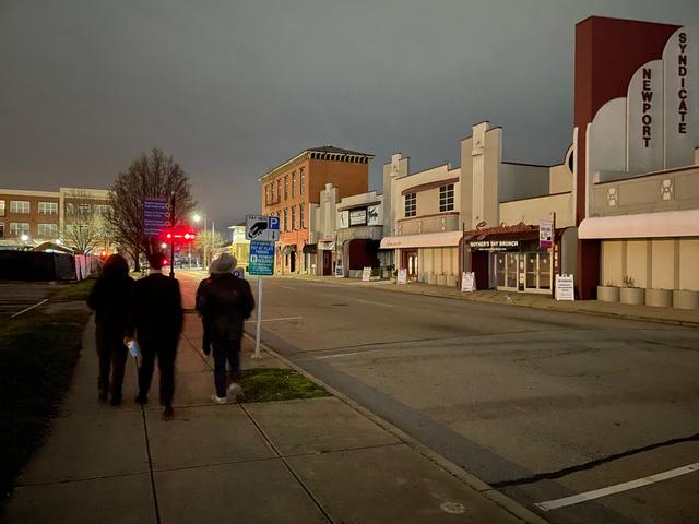 Tony Holiday tour, photo 18 of 63